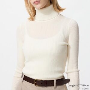 New Off White Merino Ribbed Turtleneck Sweater | UNIQLO